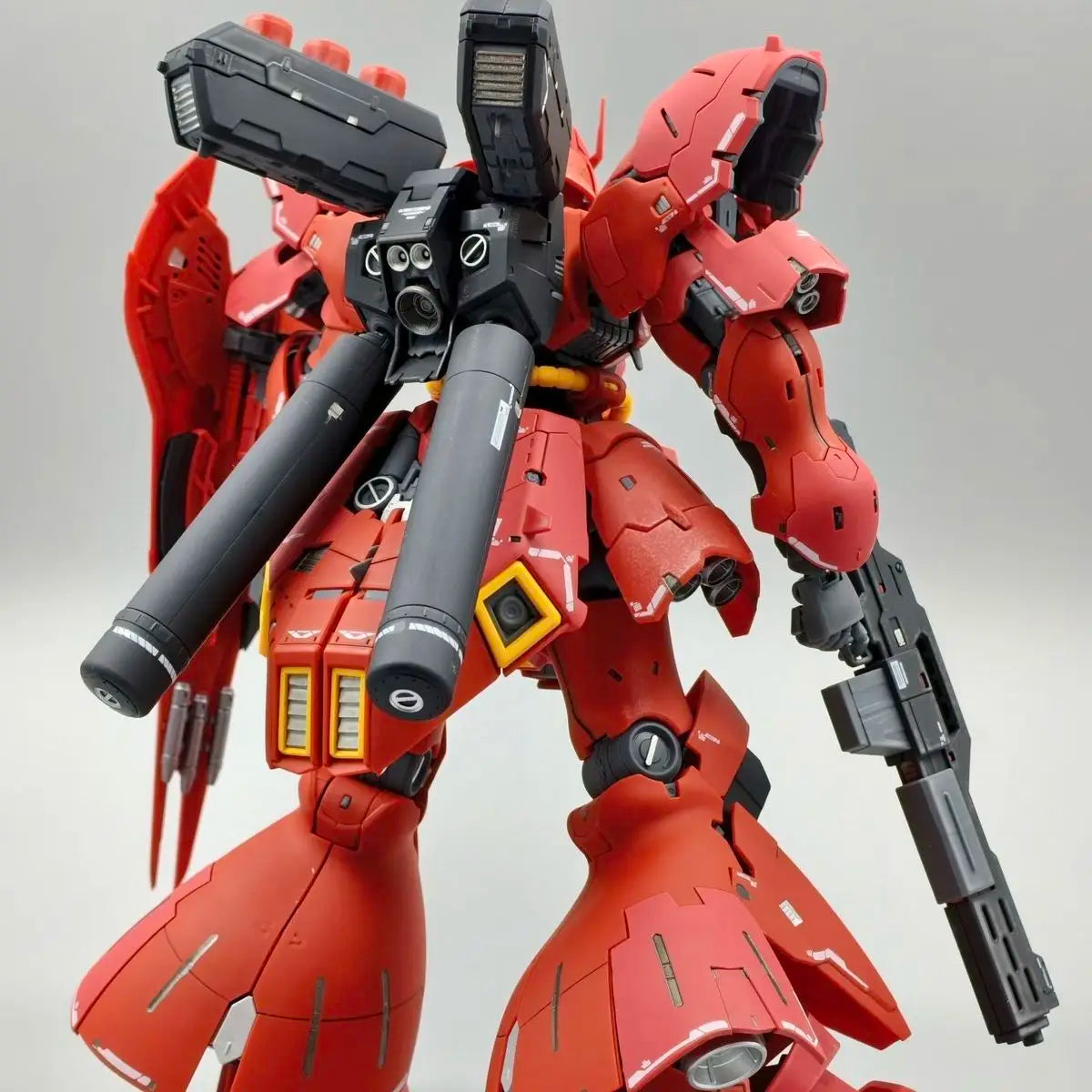 EZ SIHAI model RG 1/144 Assembly Model Kit MSN-04 Sazabi Action Figure Robot Plastic Model robot toy gifts