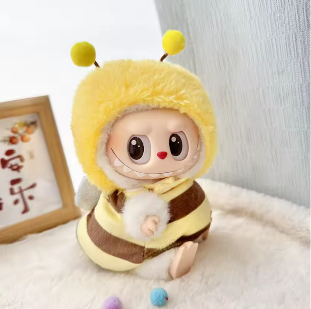 Accessories For 15-17cm Labubu pendant sitting baby shark bee dinosaur cute Dolls Accessories Cute Decoration Little Clothes (No Doll)