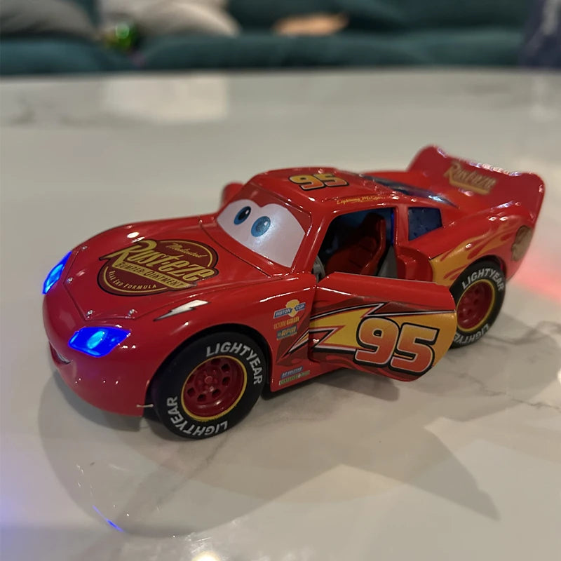 EZ Disney Toy Story 3 Model Car Lightning Mcqueen Metal Diecast With Lights Inertial Pull-Back Wheel Spit Out Your Tongue Cars Toys