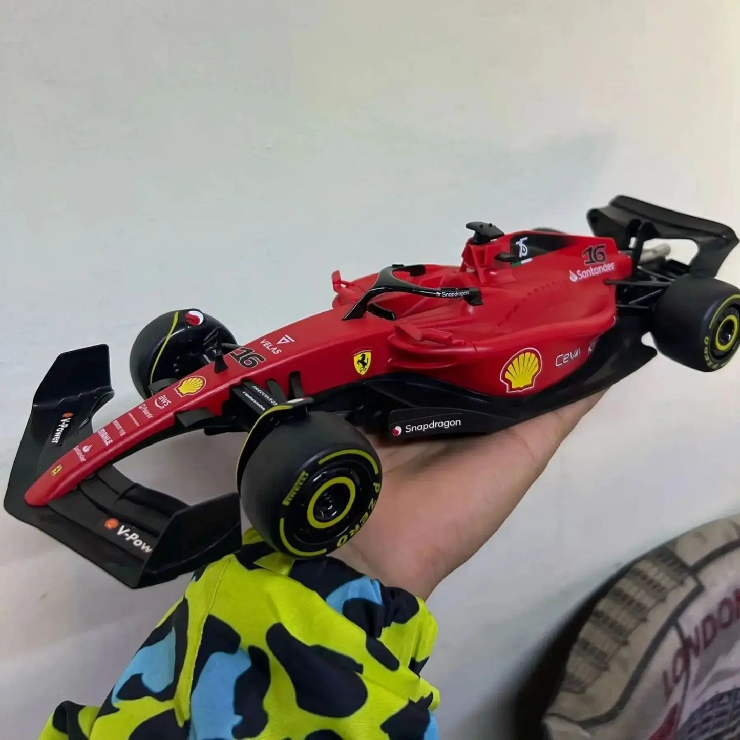 EZ Electric Racing RC CAR Model F1 Super CAR Model Collection Toy Electric Children's Remote Control Toy Gift
