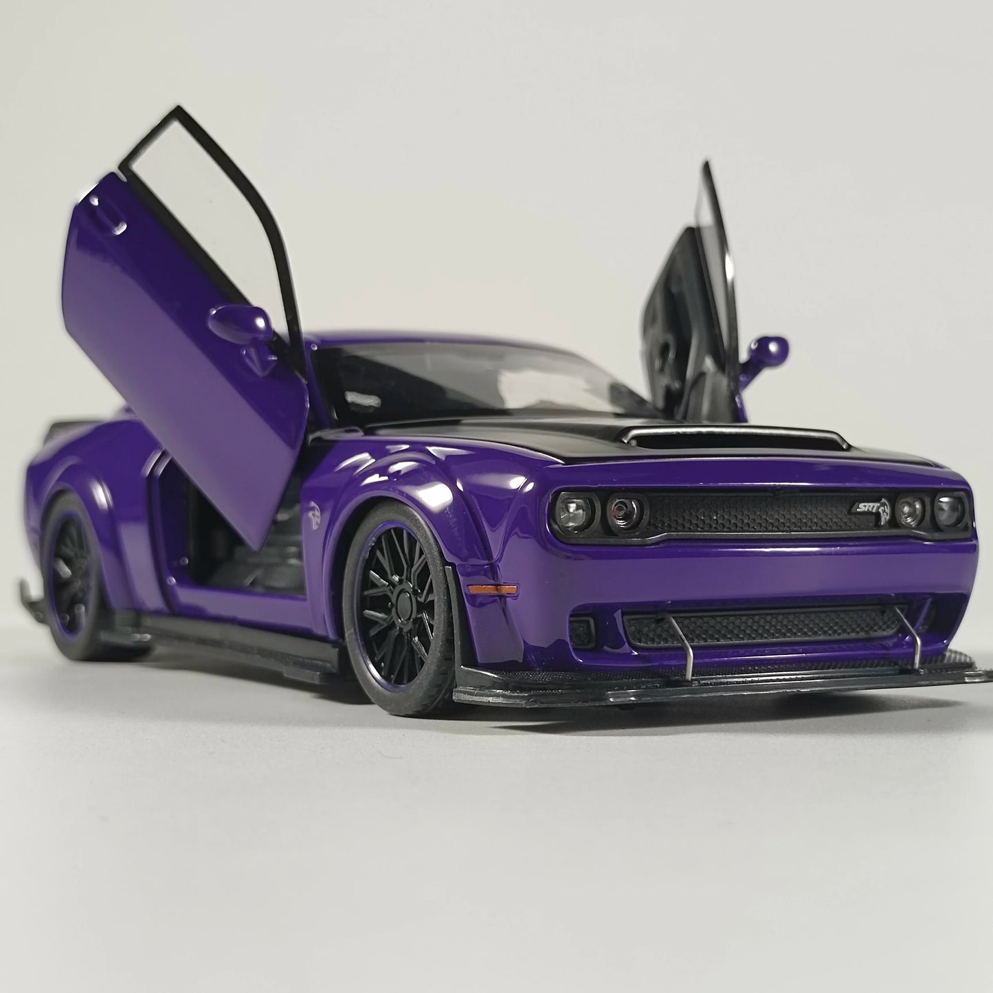 EZ 1:32 Dodge Challenger SRT Hellcat Redeye V8 Alloy Metal Diecast Model American Muscle Sports Car Collection Of Hobby Decorations
