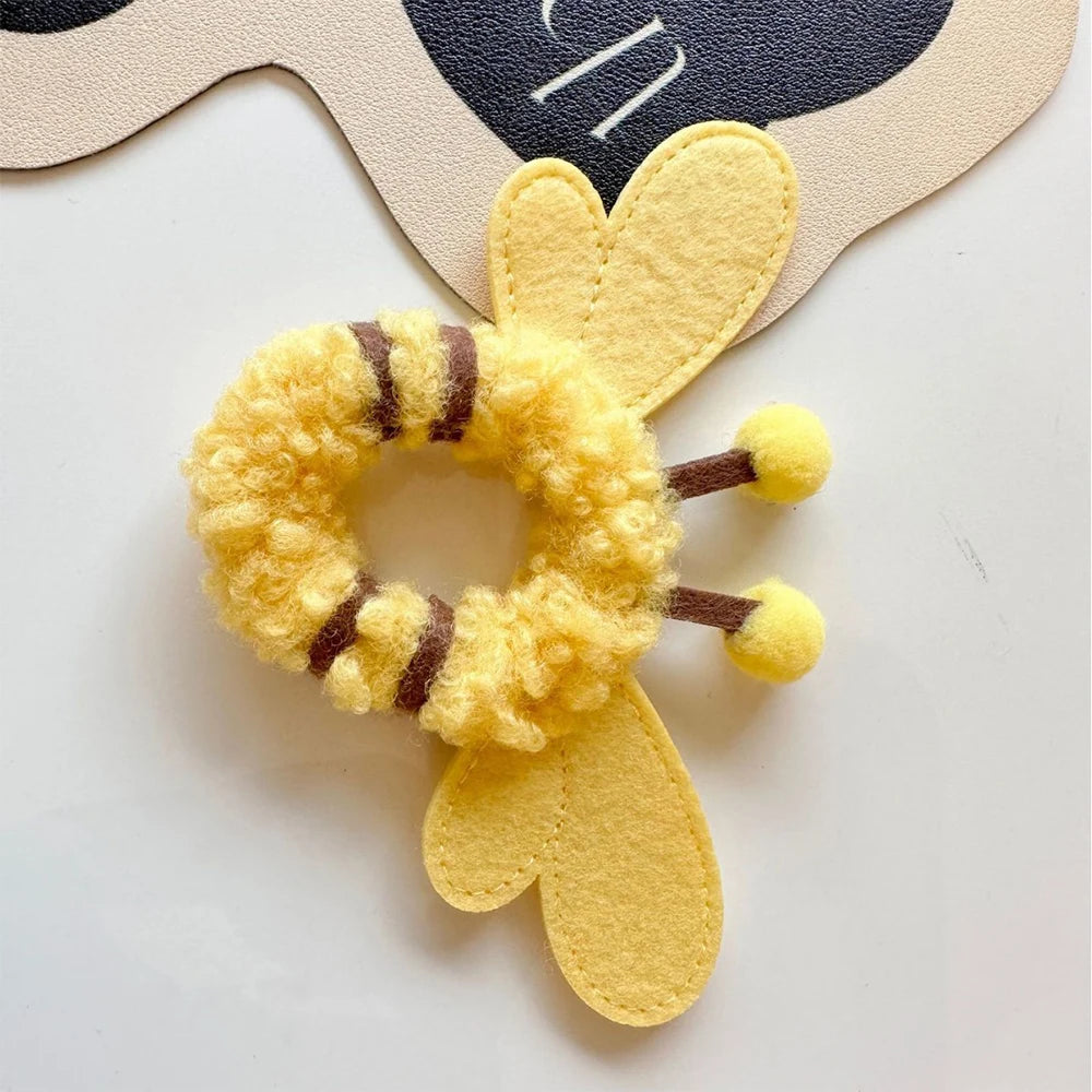 EZ 17cm Labubu Doll Cartoon Hair Ornament Cute Bee Elephant Little Bear Little Pig Labubu Hair Ornament