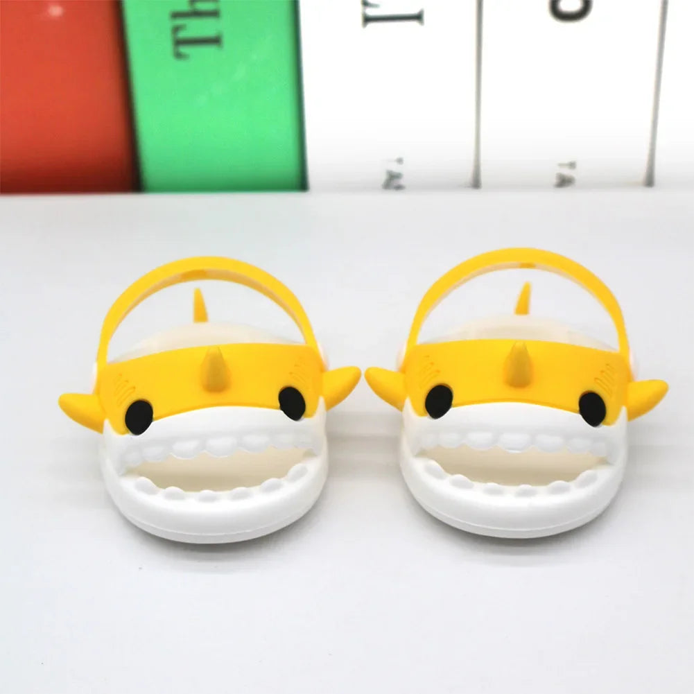 EZ Cartoon Rubber Slippers for Mini Labubu 17cm Vinyl Dolls Macaron Style