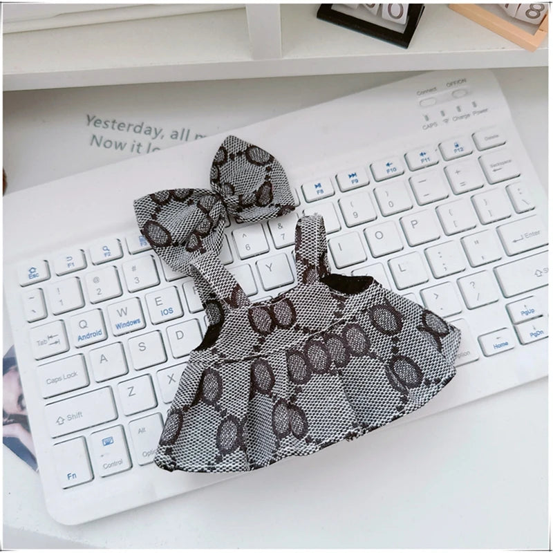 EZ For 17cm Labubu Mini Doll Clothes Outfit Four-leaf Flowers Hat Overalls Clothes Loafer Shoes Doll Accessories Sitting Party