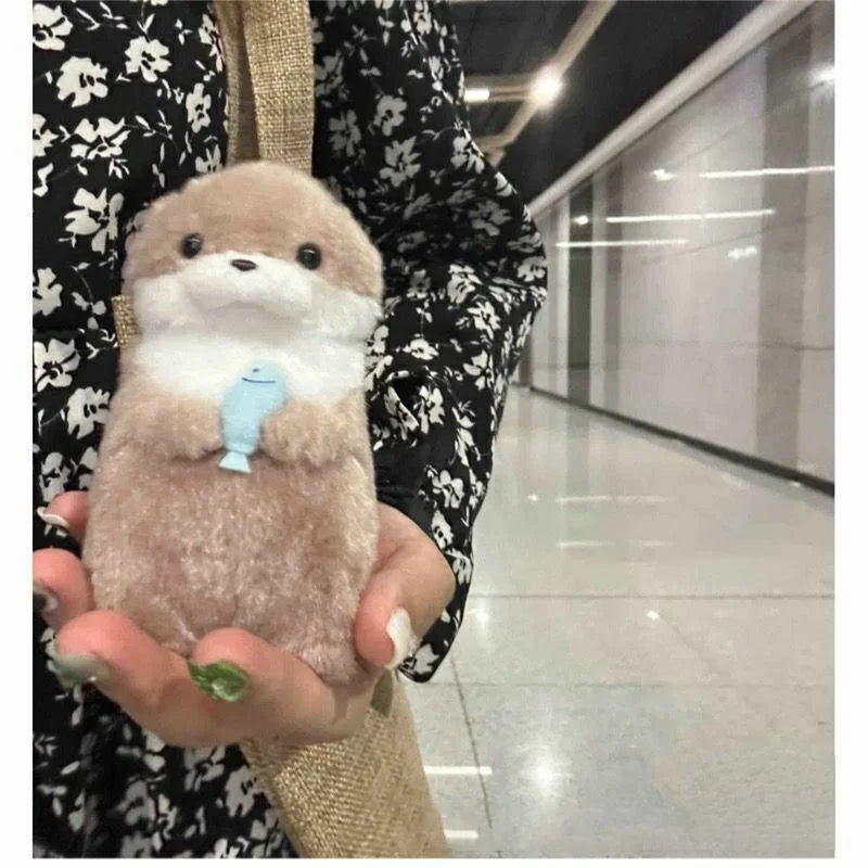 EZ Cute Little Otter Hug Fish Plush Doll Pendant Doll Gift Gift Cute Girl Heart Keychain Pendant Creative Gift