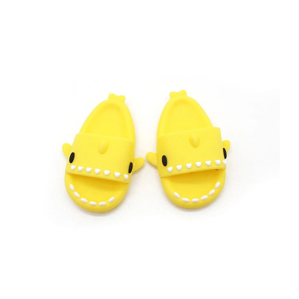 EZ (Shoes Only)17cm/10.5cm Labubu Accessories 3.0/4.0 Shoes Dolls Can Wear Shark Slippers Fun and Stylish Casual Shoes for Playtime