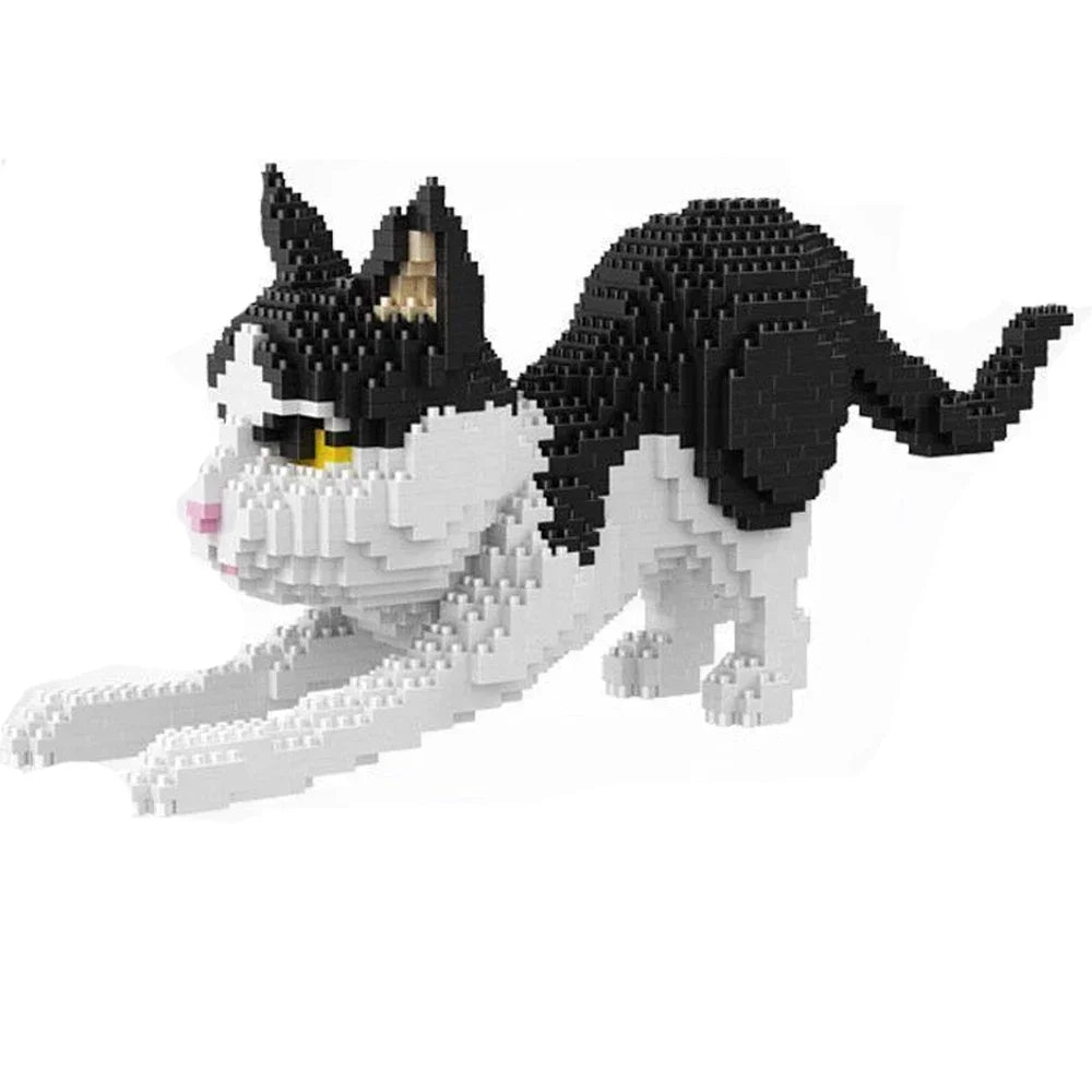 EZ Knew Built Four styles of expressive micro particle mini cat building blocks, orange and cow models, favored by pet enthusiasts
