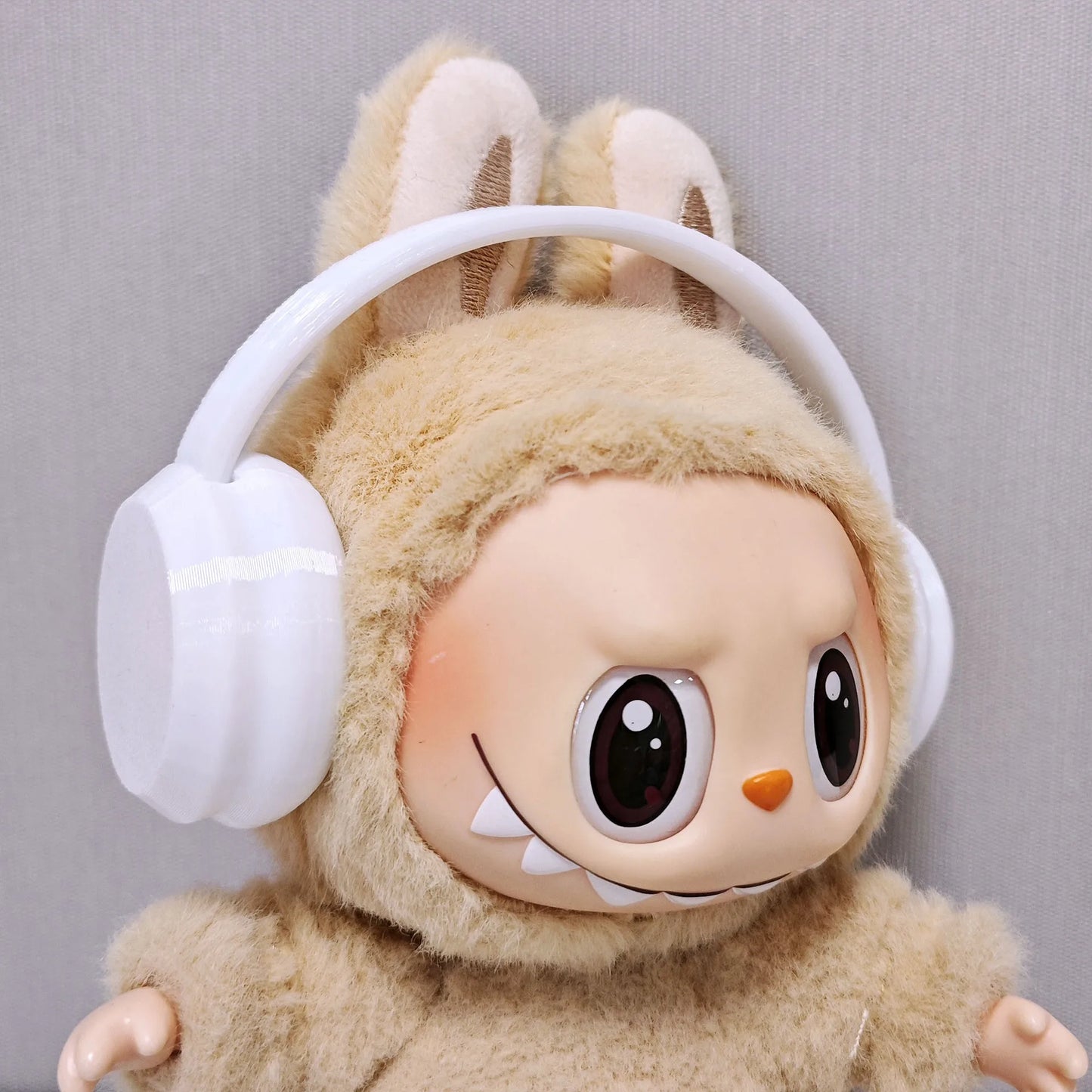 EZ Labubu Doll Clothes Baby Penguin Onesie Colorful Shoes and Headphones for Labubu Gen I II III Sitting Party Accessories