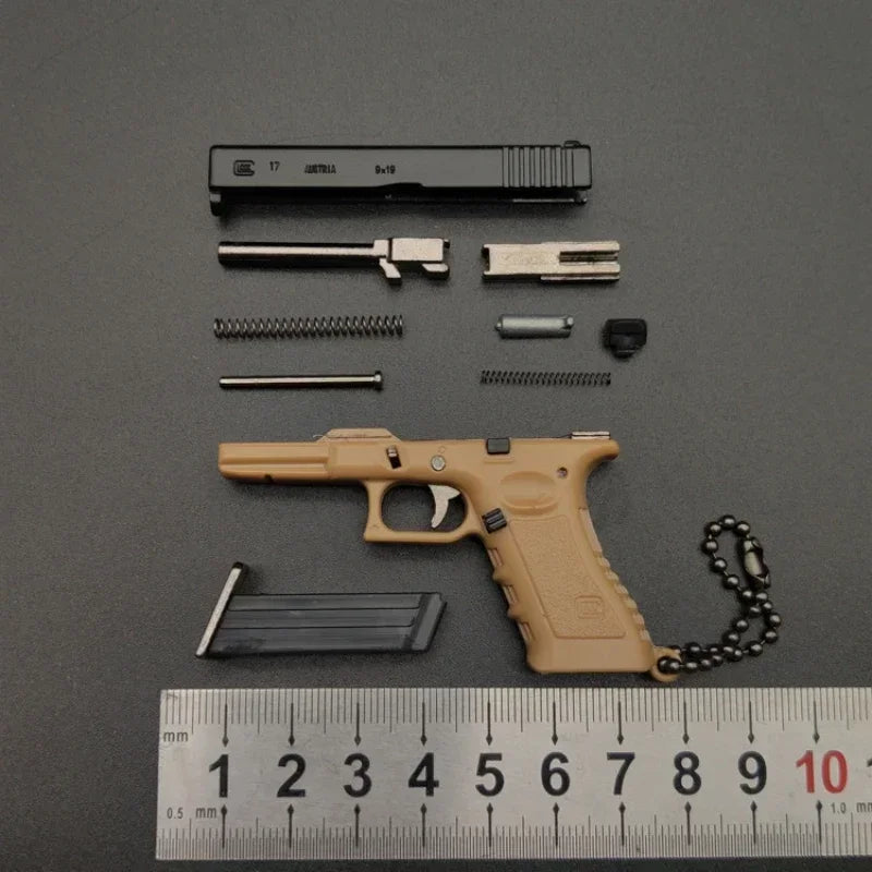EZ 1:3 G17 Pistol Model With Holster Metal Toy Gun Detachable DIY Semi-alloy Keychain Pendant Ornaments Children's Toy