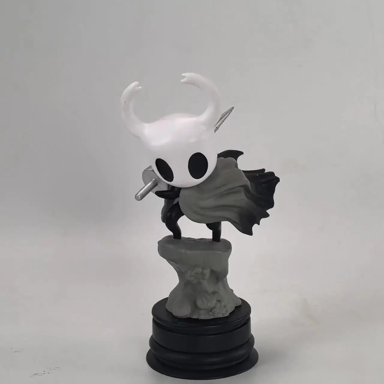 EZ Aixlan Q Version Hollow Knight Figure Hollow Knight 11cm Wholesale PVC Action Figure Amine Christmas Gift Collectible Figurine