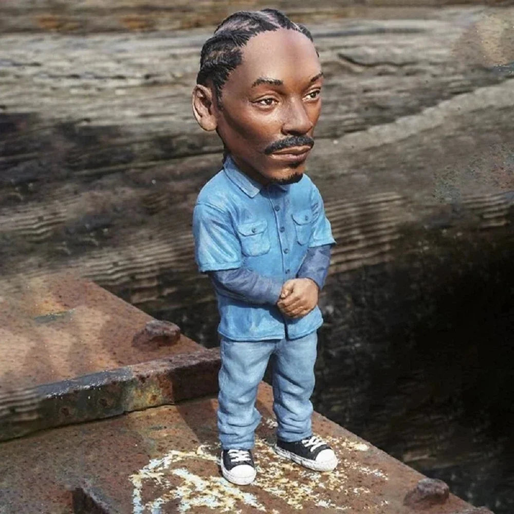 EZ Tupac Figurine New Rapper Star Cool Hip Hop Guy Ornaments Creative Desktop Statue Home Living Room Office Decor Doll Rapper