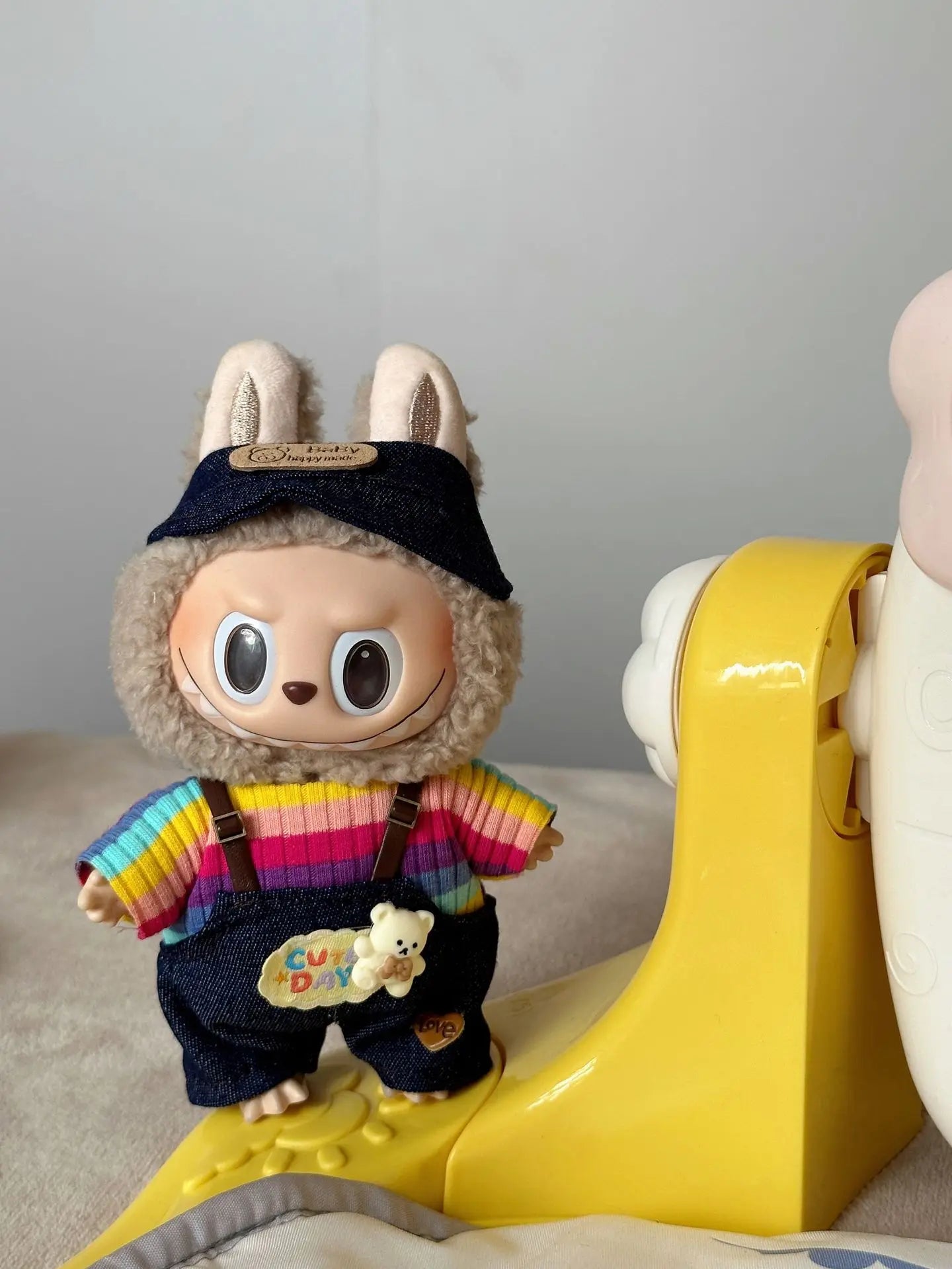 EZ Labubu 17cm Doll's Clothes The Monsters Rainbow Suit Mini Plush Doll Clothing for Labubu I II Idol Dolls Fans Gift