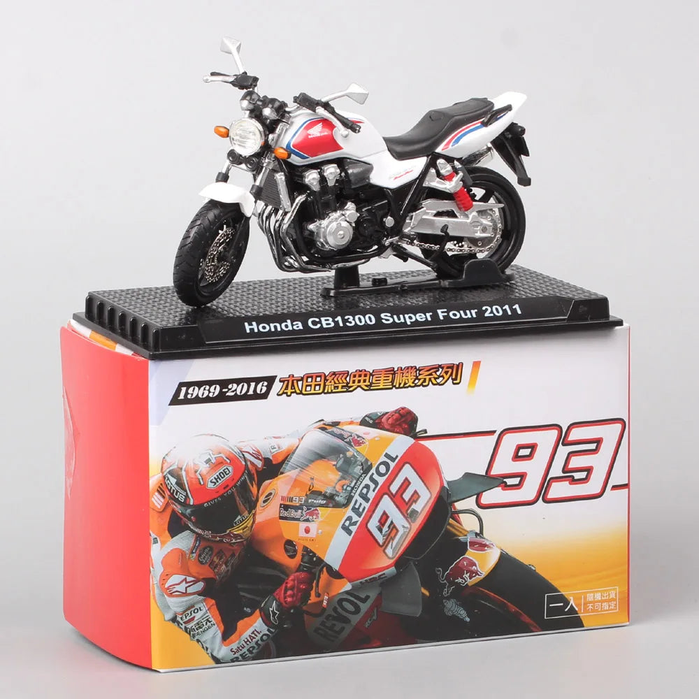 EZ Tiny 1/24 Scale Honda CB750 CB1300 CB1100r Goldwing Valkyrie VFR750R RC30 Gorilla Spring  Motorcycle Model Toy Vehicles Bike