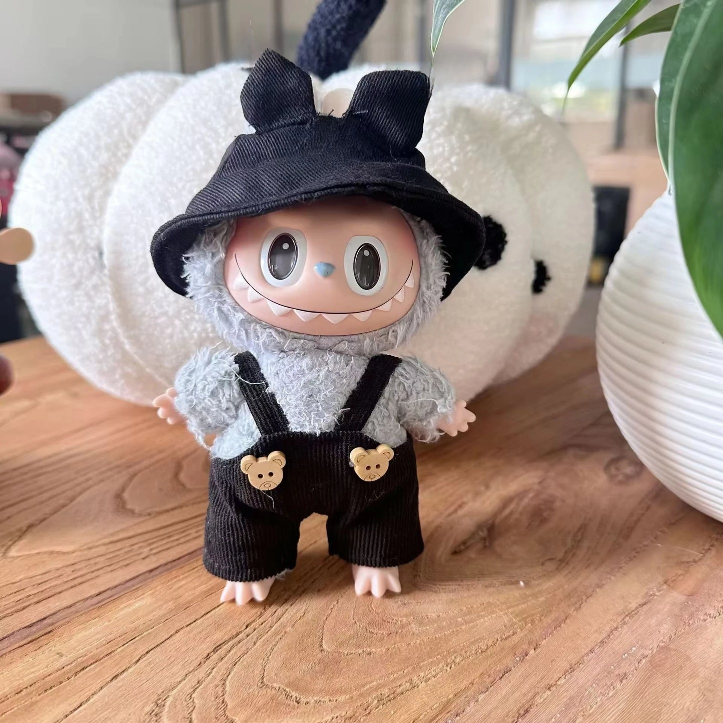 EZ For 17cm labubu V1 V2 baby clothes bear overalls outfit plush vinyl face labubu doll pendant clothes