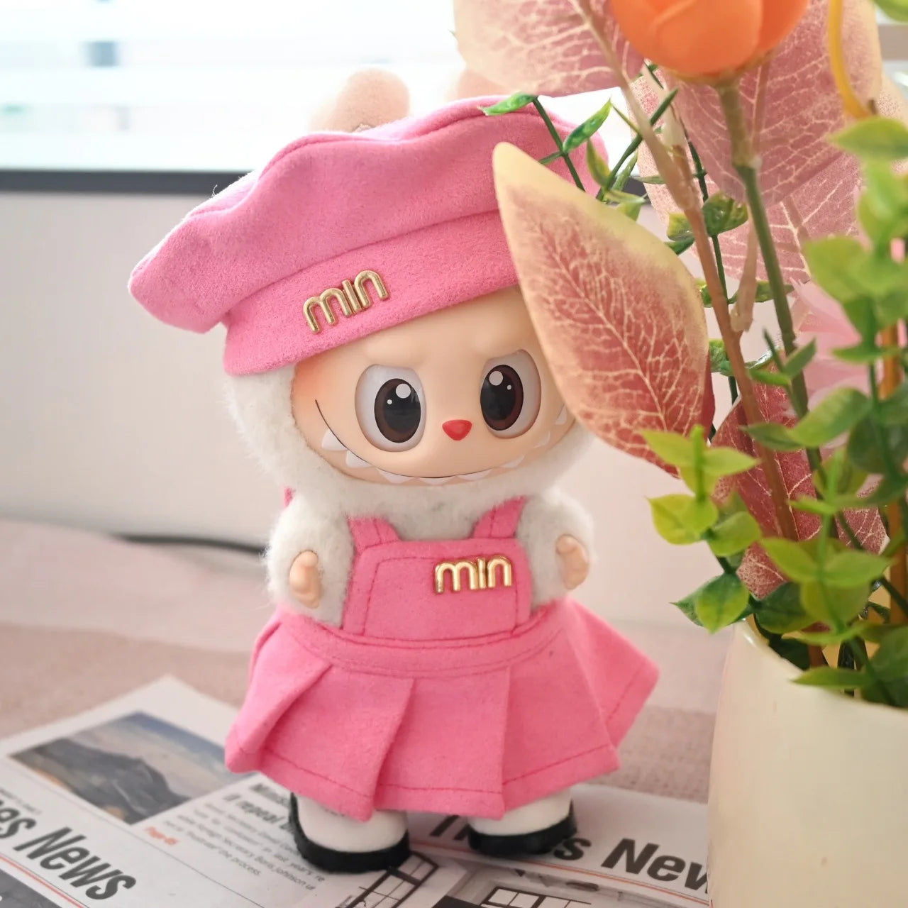 EZ Labubu Sitting Party Series Classic Dress Grid Style Small Fragrance for Labubu Kid Gift Labubu Clothes Design Style