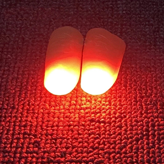 EZ 2PCS Magic Trick Fingers Thumbs with LED Battery Powered Magic Props Halloween Magic Trick Fingers Thumbs Party Toys for Child