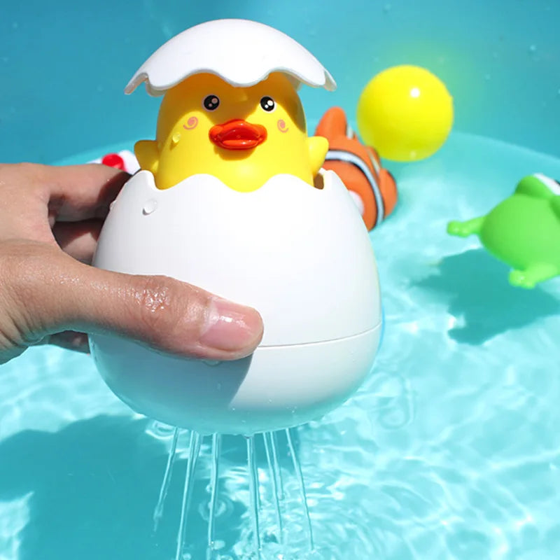 EZ Kids Bath Toys Baby Cute Duck Penguin Egg Water Spray Sprinkler Bathroom Sprinkling Toy Beach Shower Swimming Toddler Toys Gift