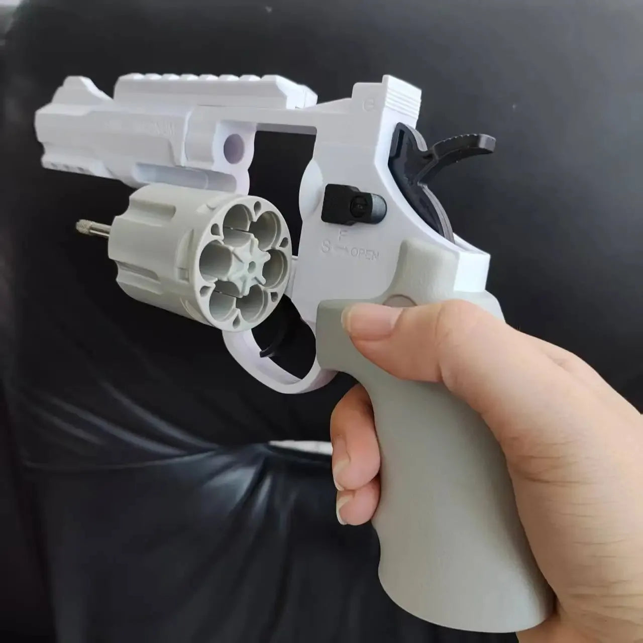 EZ New Continuous Firing Tactic Revolver Automatic Shooting Pistol Soft Dart Bullet Toy Gun CS Outdoor Weapon for Kids Adults
