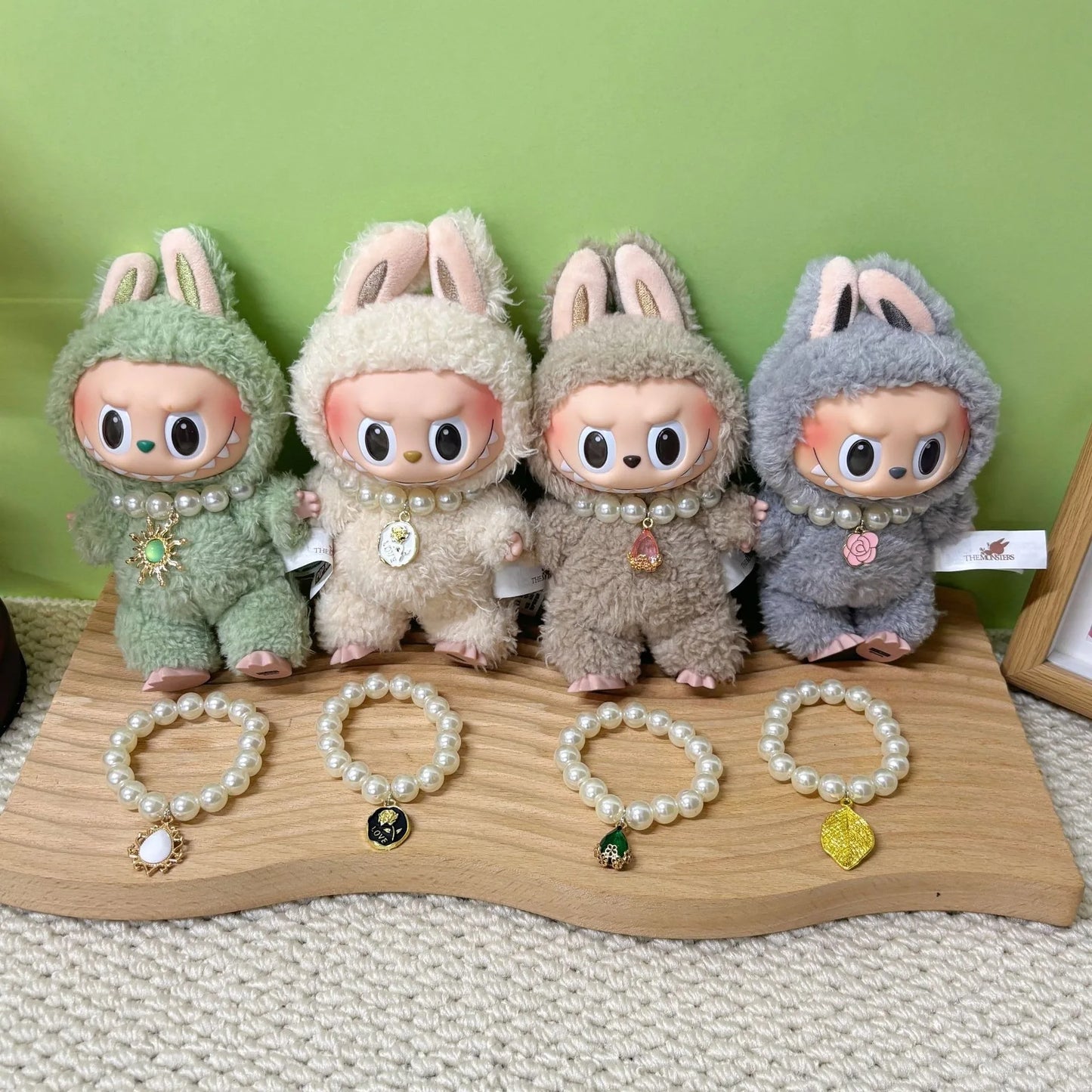 EZ 17cm Labubu Macaron Sitting Party  Ornament DIY Cute Cartoon Plush Pendant Pearl Necklace Chain Alloy Accessory  Labubu Outfit